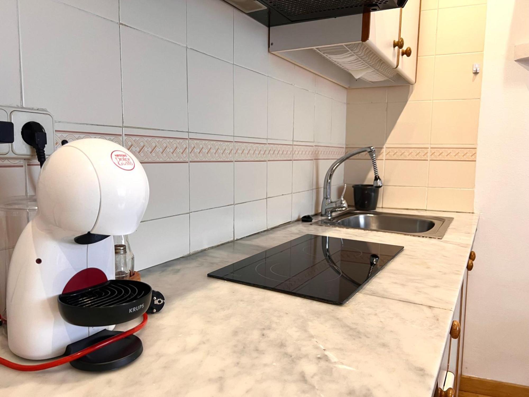 Apartamento Centrico Con Parking - L'Amfitriona Rialp Exterior photo
